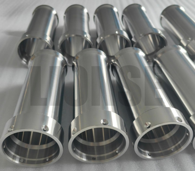 Dlaczego tytan jest idealnym materiałem do inżynierii okrętowej?