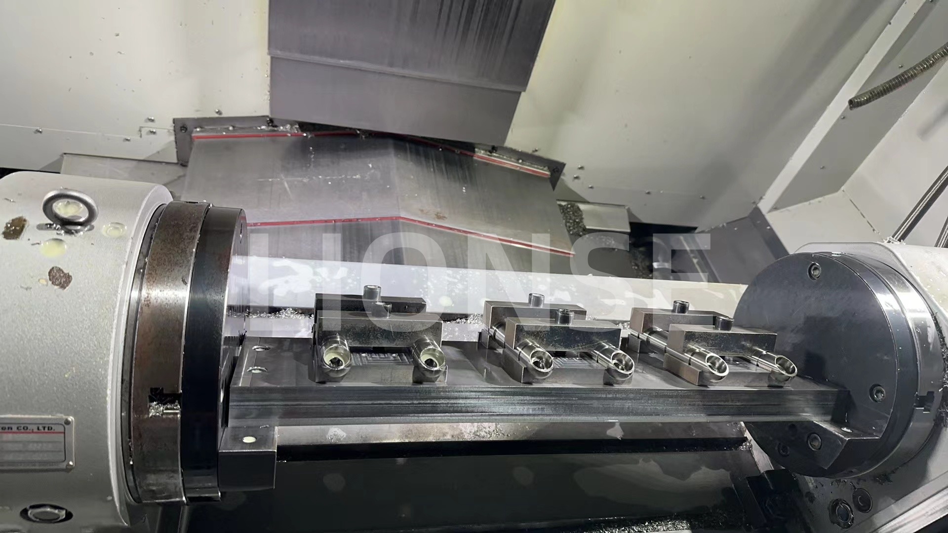 Do jakiego konkretnego sprzętu morskiego można zastosować stop tytanu GR5?